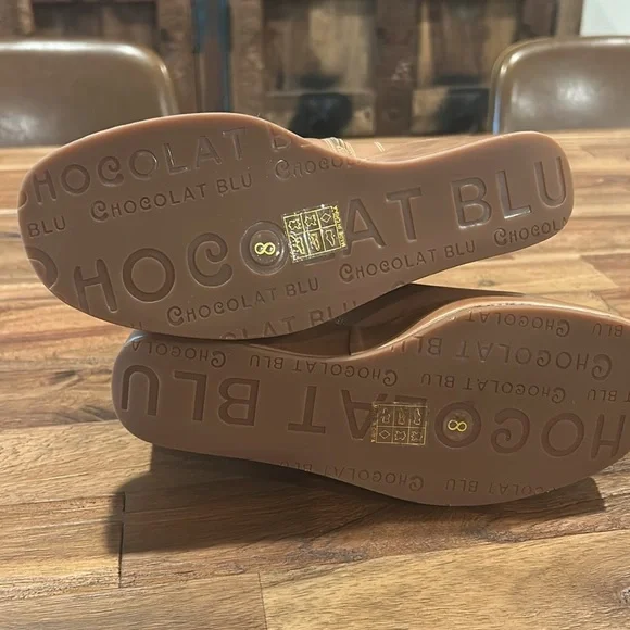 Chocolat Blu Tan Leather Wedge Booties size 8 - Picture 5 of 9